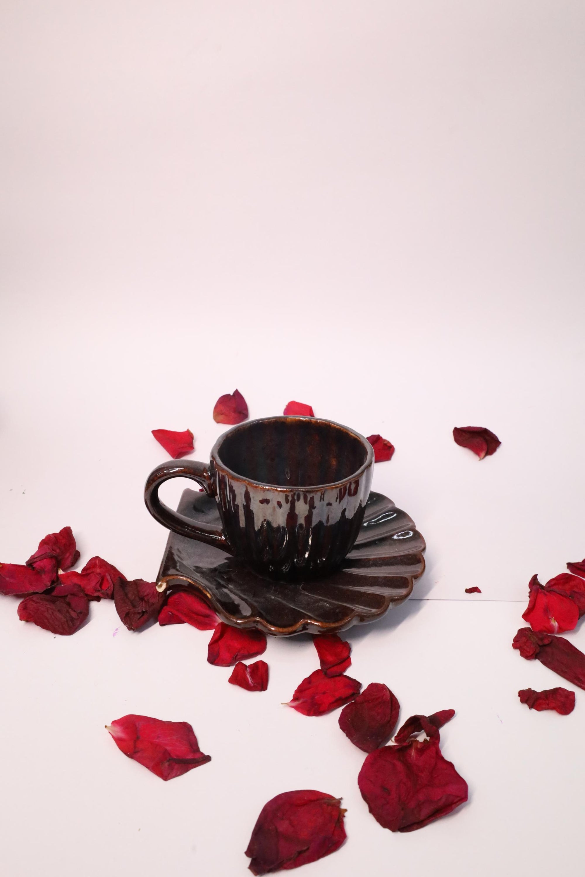 Rustic Brown Glaze Ceramic Cup with Shell Saucer