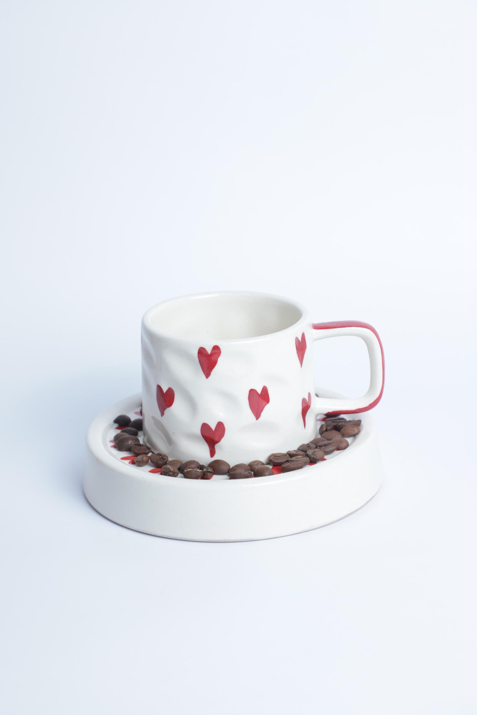 Red Heart Pattern Ceramic Cup with Saucer